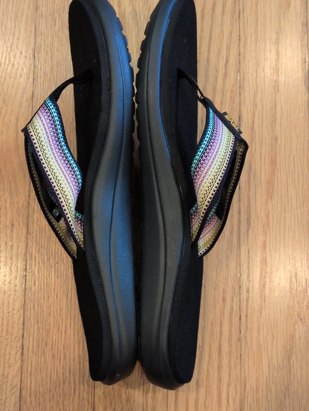 Teva Voya Women's Flip Flops with Antiguous Multicolor Straps 9 - Picture 6 of 8